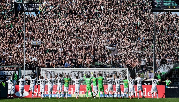 Rekord: Bundesliga steigert Zahl der Stadionbesucher