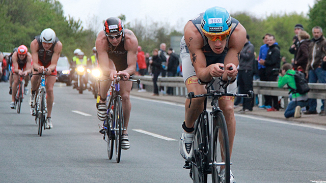 Schnell oder langsam - Die optimale Trittfrequenz im Triathlon