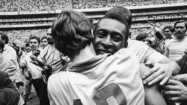 Pele: Weltmeister, Idol und Werbeikone