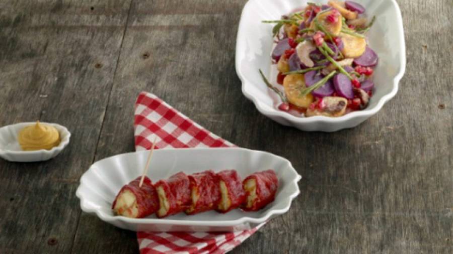 Stadionwurst mit exotischem Kartoffelsalat